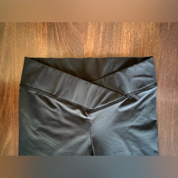 Express Leggings Small Black Stretch Knit Pants Basic Everyday Activewear - Picture 2 of 4